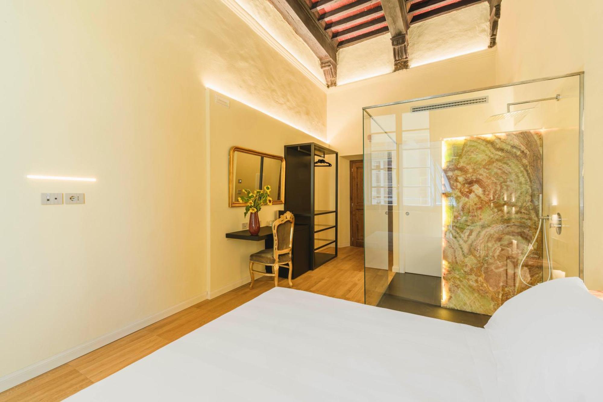 Palazzo Patrizi Suites & Spa Сиена Экстерьер фото