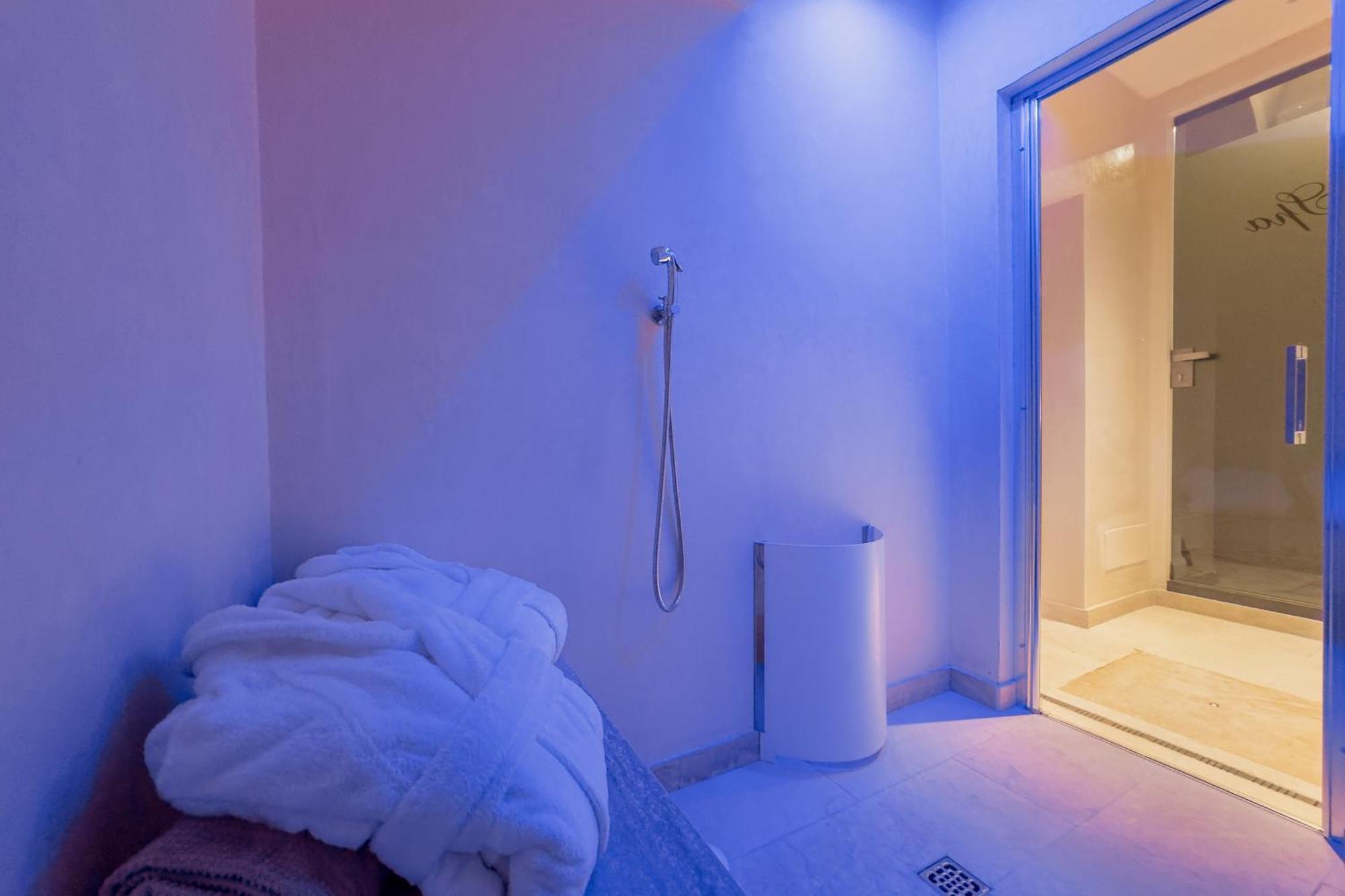 Palazzo Patrizi Suites & Spa Сиена Экстерьер фото
